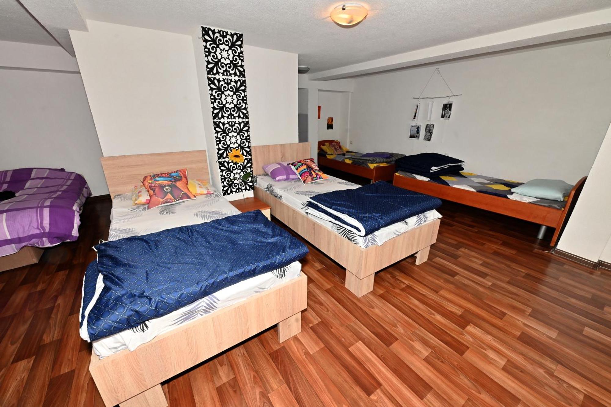 Blue Lake Hostel Охрид Екстериор снимка