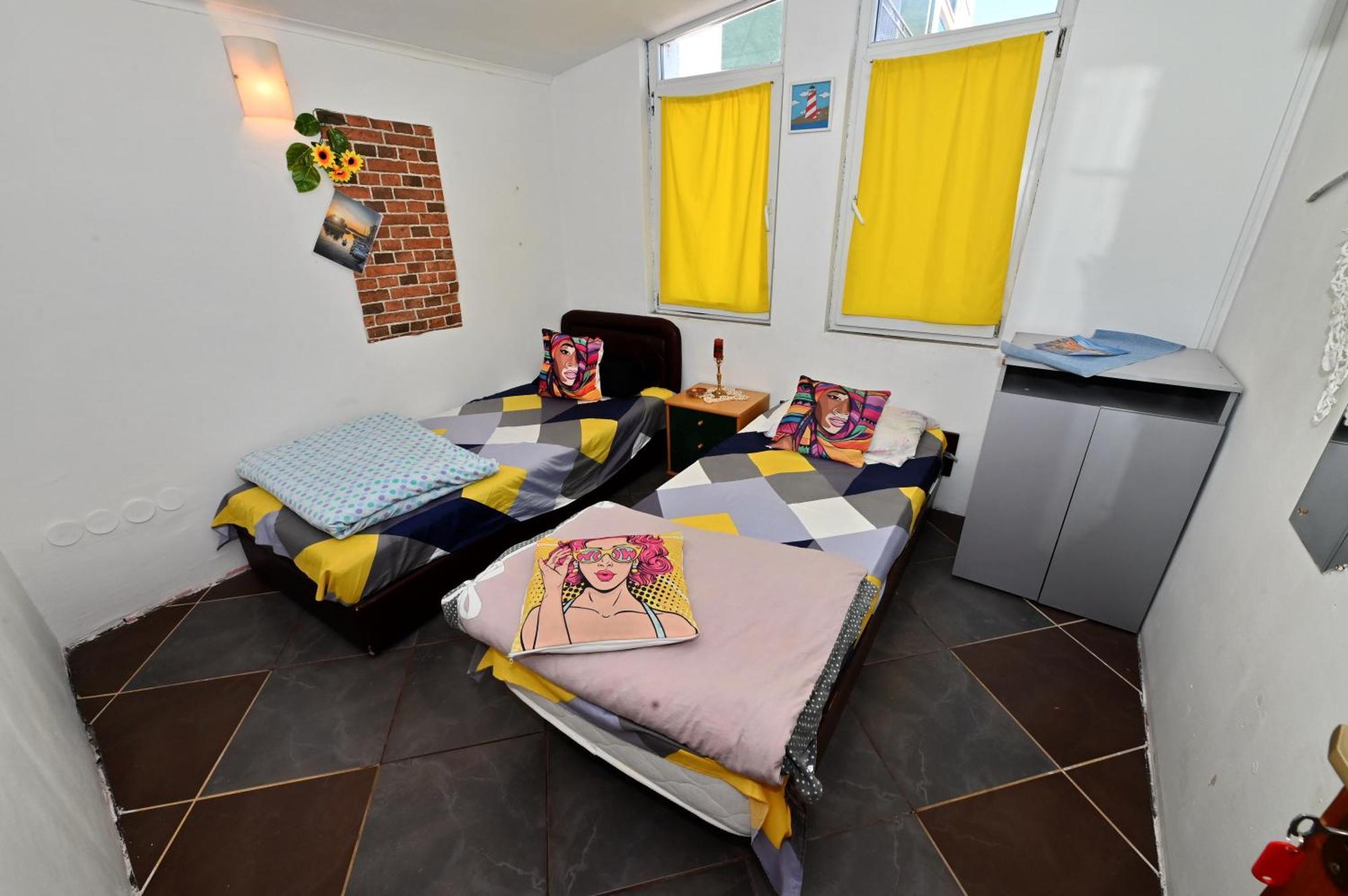 Blue Lake Hostel Охрид Екстериор снимка
